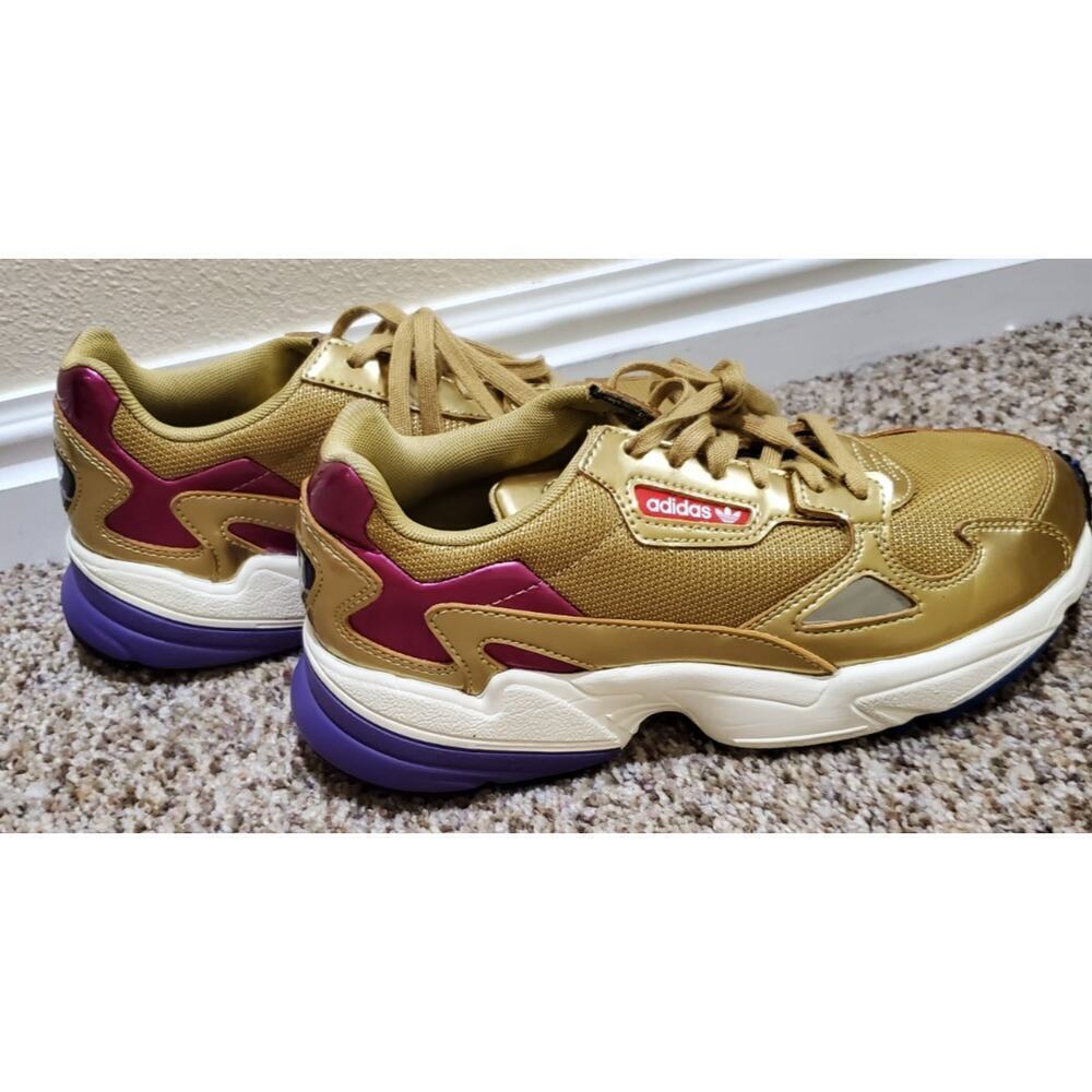 Adidas Falcon Women’s Sneakers Gold Metallic Size 7.5 US (Art CG6247) - Picture 4 of 9
